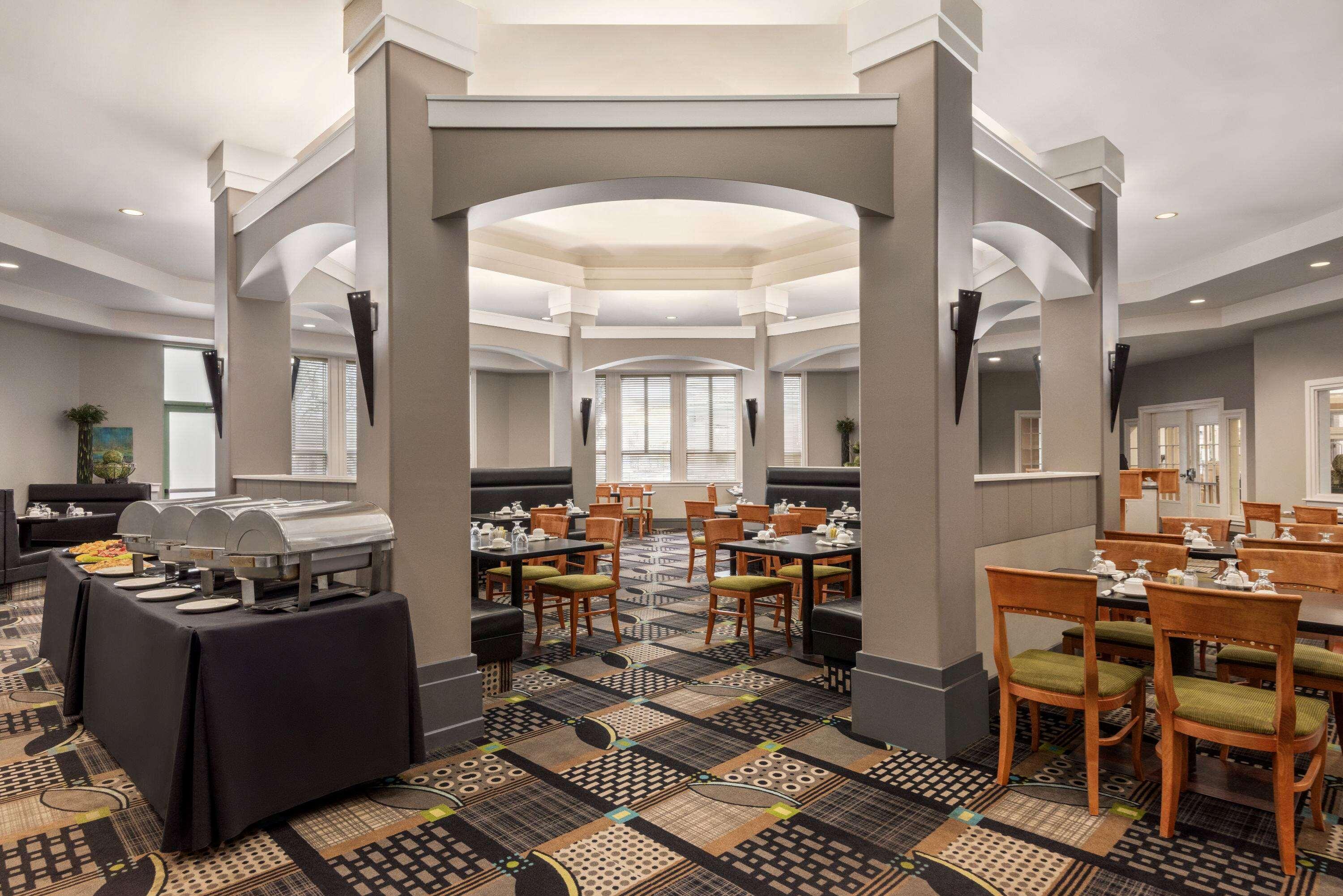 Royal Hotel Regina, Trademark Collection By Wyndham Εξωτερικό φωτογραφία