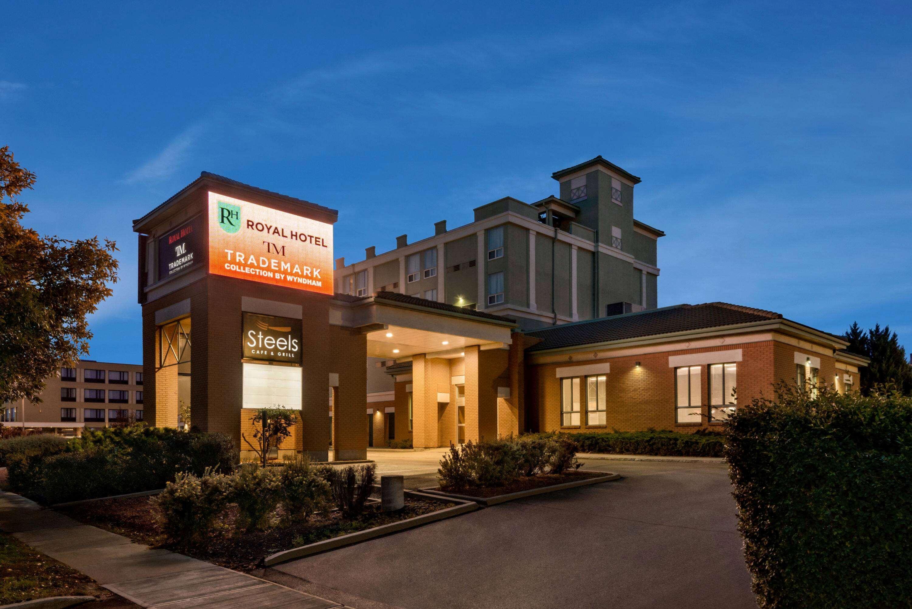 Royal Hotel Regina, Trademark Collection By Wyndham Εξωτερικό φωτογραφία